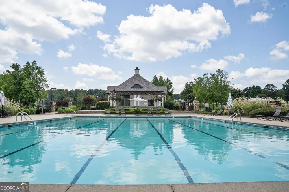 111 Crescent DR Forsyth, GA 31029