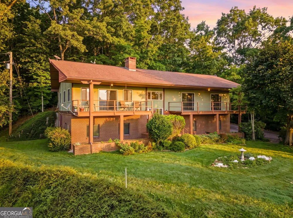 1135 Daves Creek RD Franklin, NC 28734