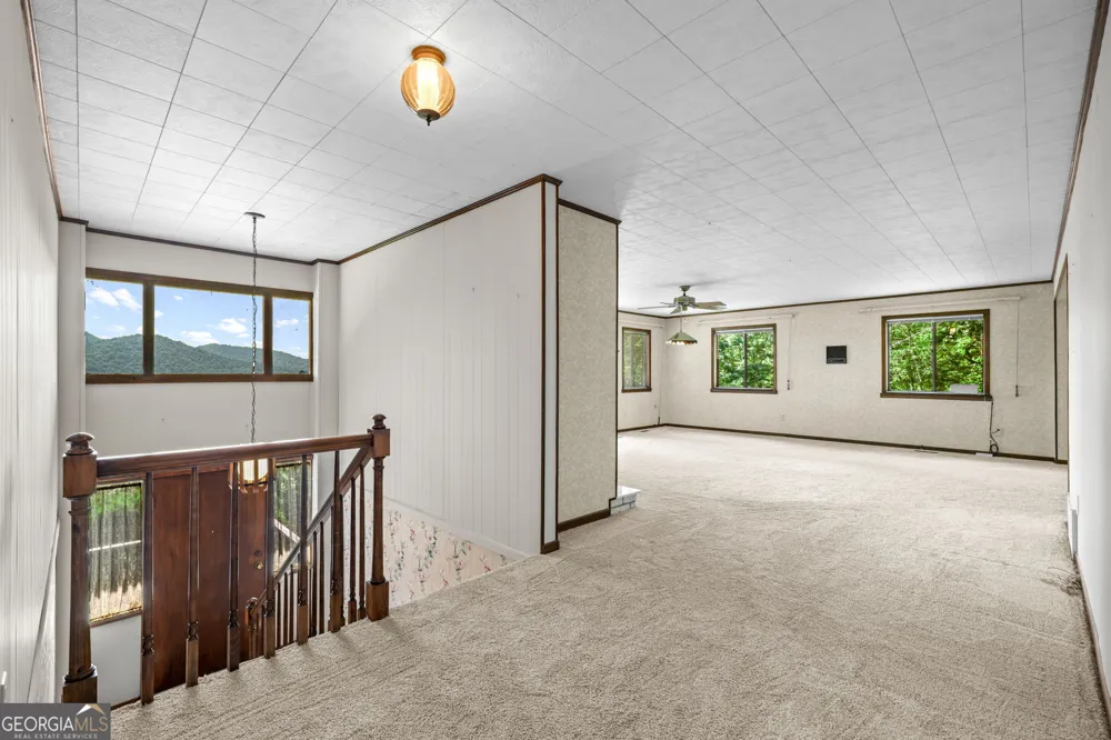 1135 Daves Creek RD Franklin, NC 28734