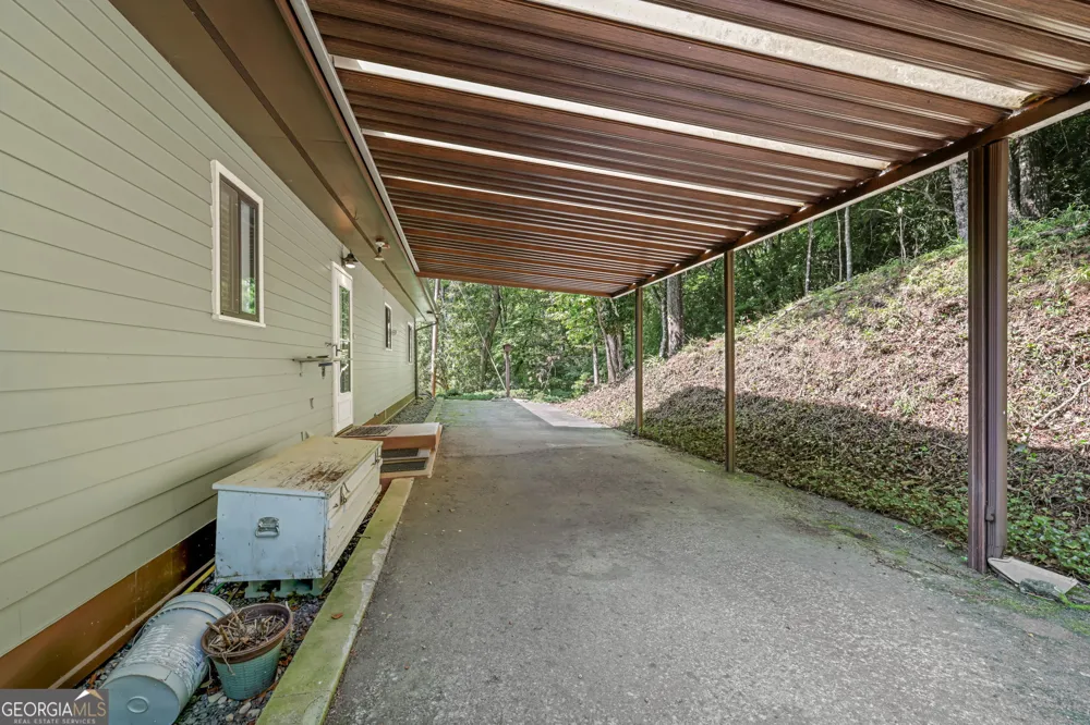 1135 Daves Creek RD Franklin, NC 28734