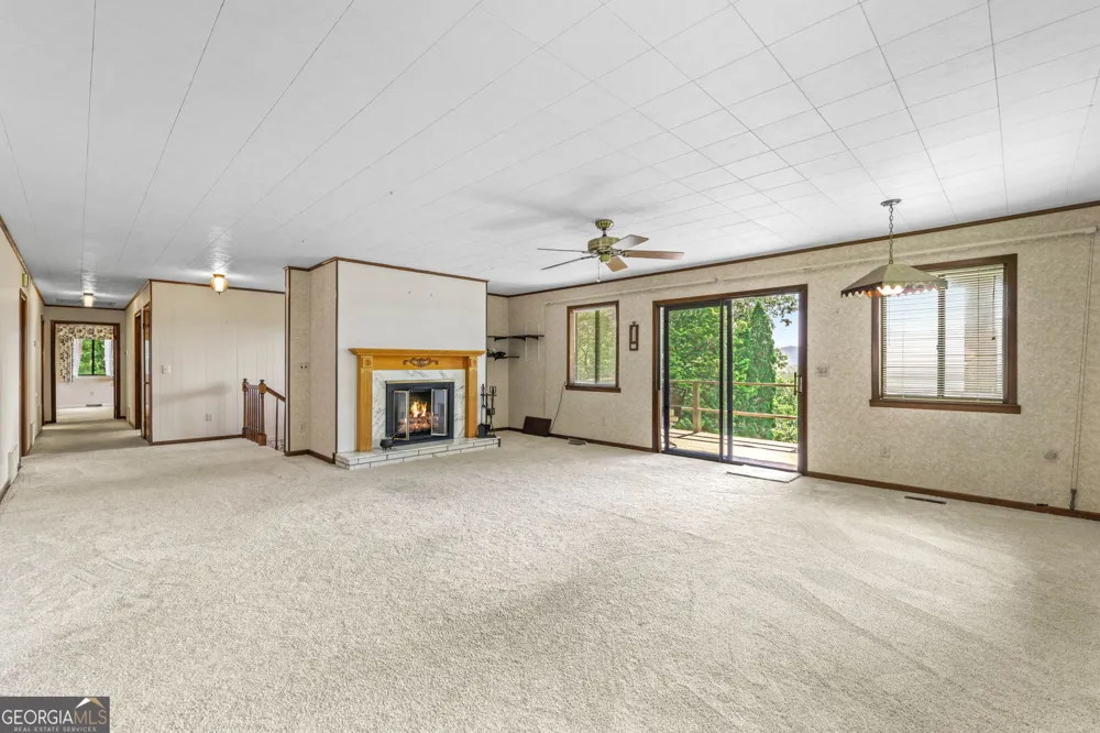 1135 Daves Creek RD Franklin, NC 28734