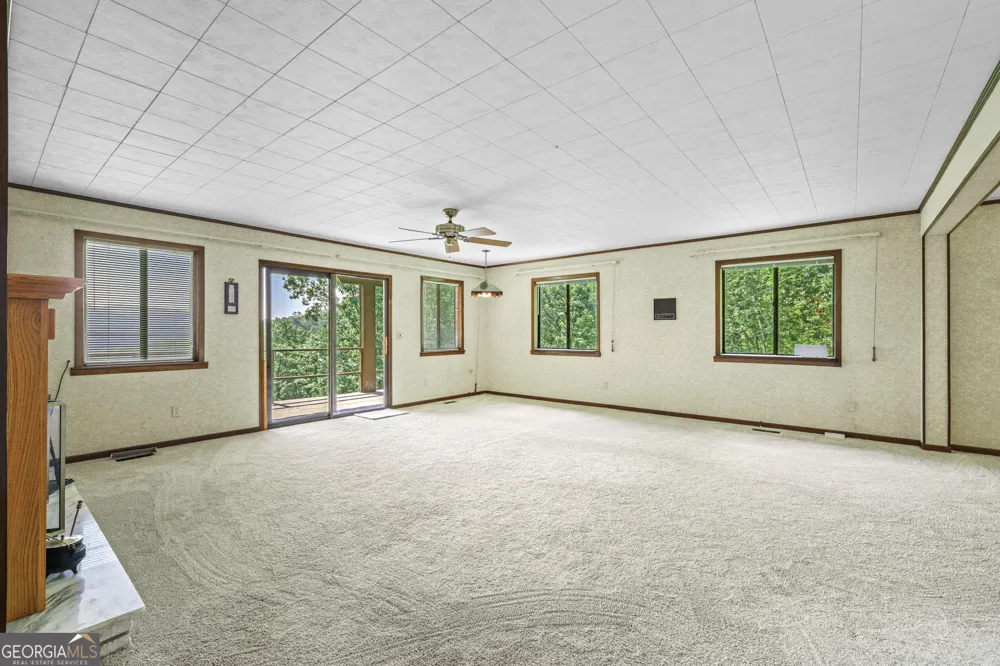 1135 Daves Creek RD Franklin, NC 28734