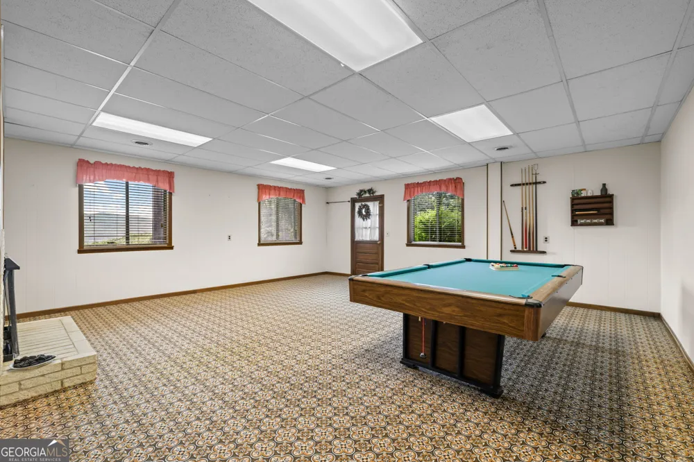1135 Daves Creek RD Franklin, NC 28734