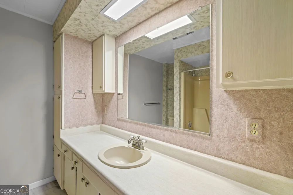 1135 Daves Creek RD Franklin, NC 28734