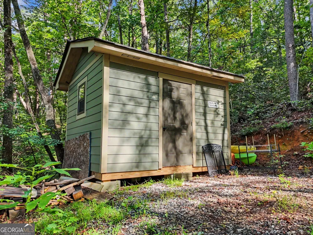 417 Kelly Mountain RD Clarkesville, GA 30523