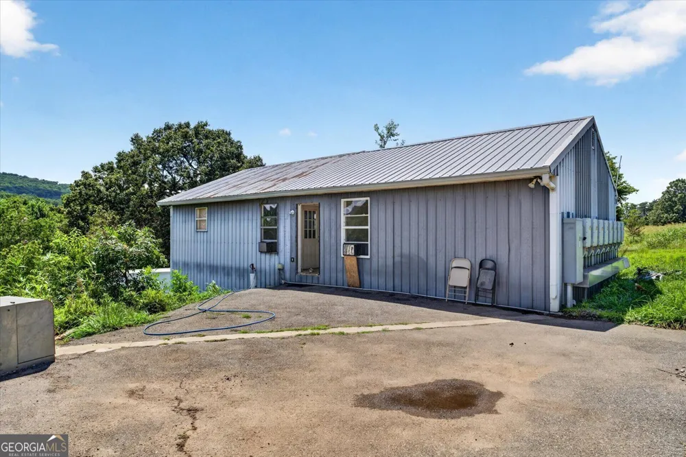 1068 Stivers RD Jasper, GA 30143