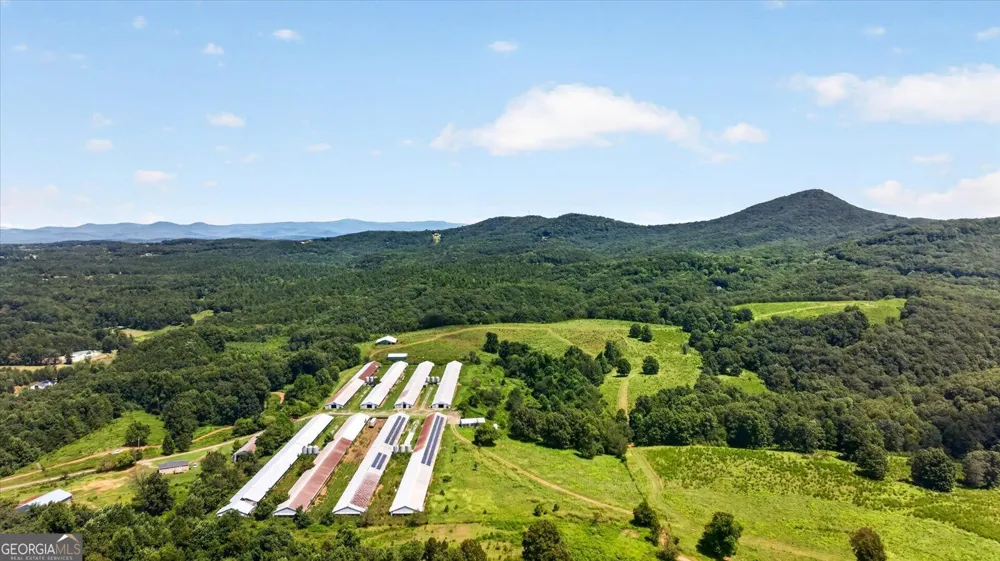 1068 Stivers RD Jasper, GA 30143