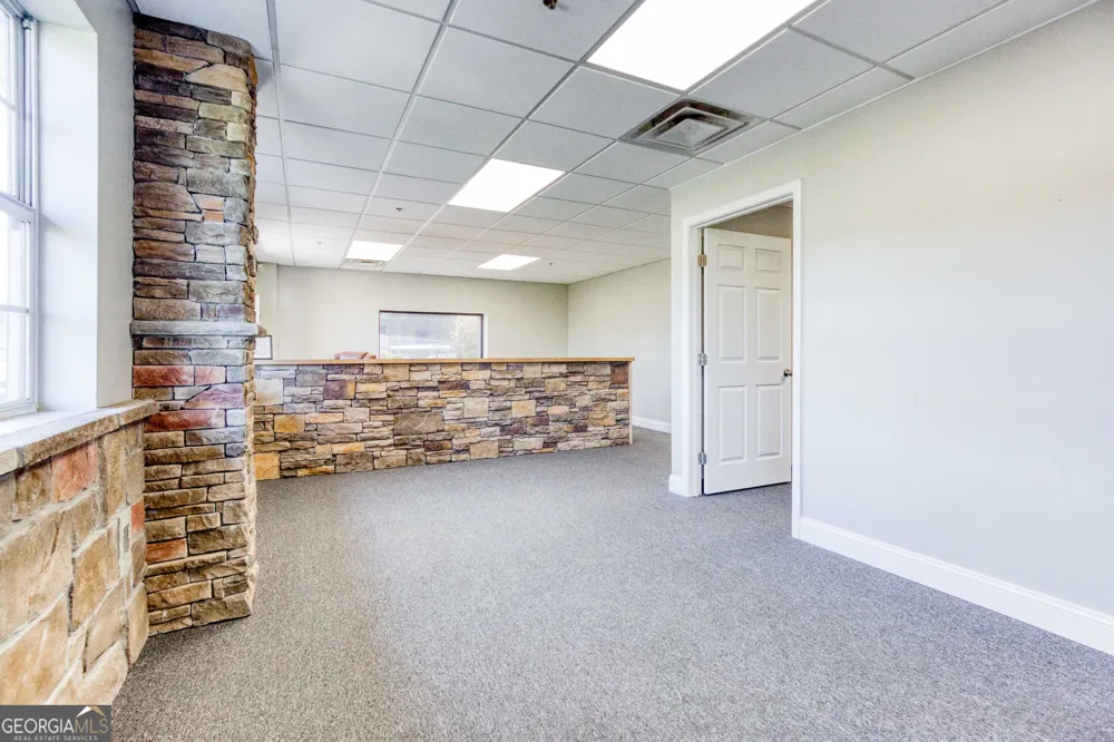 1585 Access RD Covington, GA 30014