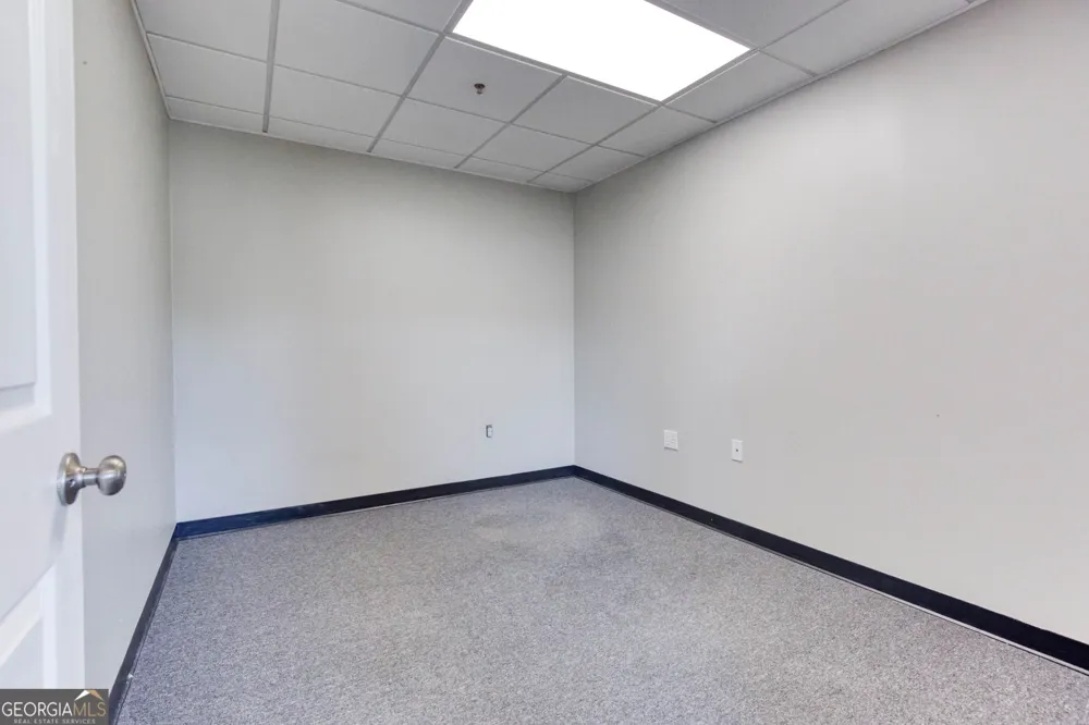 1585 Access RD Covington, GA 30014
