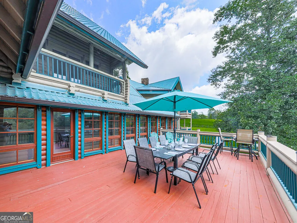 201 Mountainside PKWY Ellijay, GA 30536