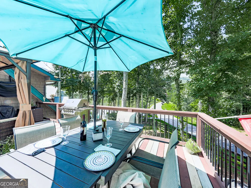 201 Mountainside PKWY Ellijay, GA 30536