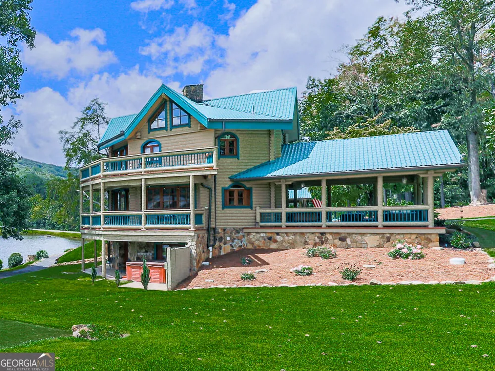 201 Mountainside PKWY Ellijay, GA 30536