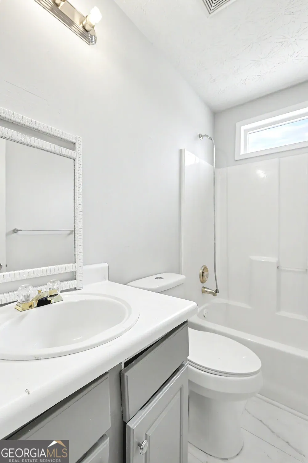 209 Regents PARK Stockbridge, GA 30281
