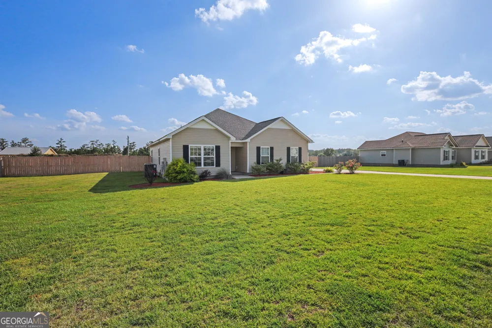 603 Fescue DR Statesboro, GA 30458