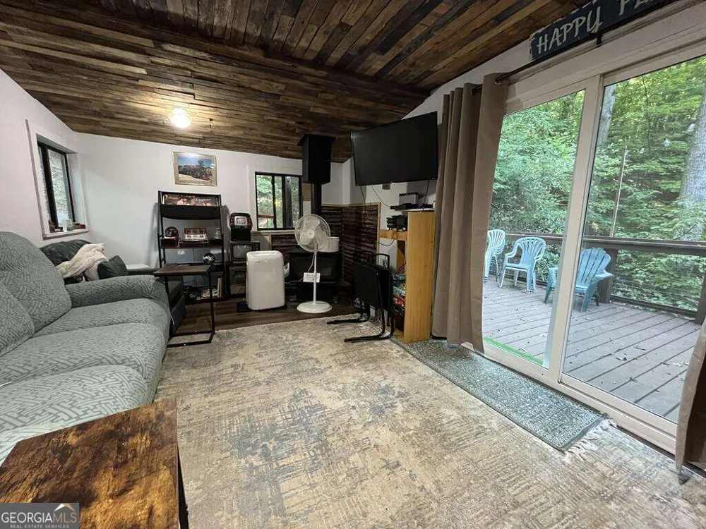 1543 Tipton Springs RD Morganton, GA 30560