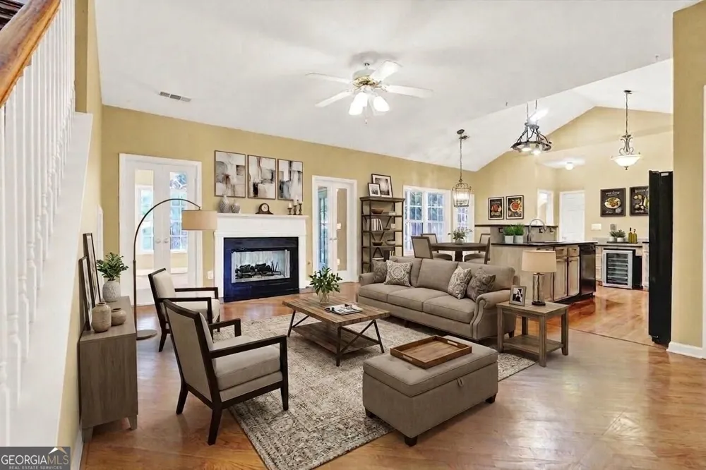 1955 Fairway Close TER Lawrenceville, GA 30043