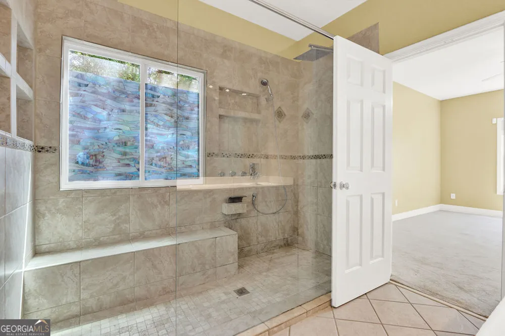 1955 Fairway Close TER Lawrenceville, GA 30043