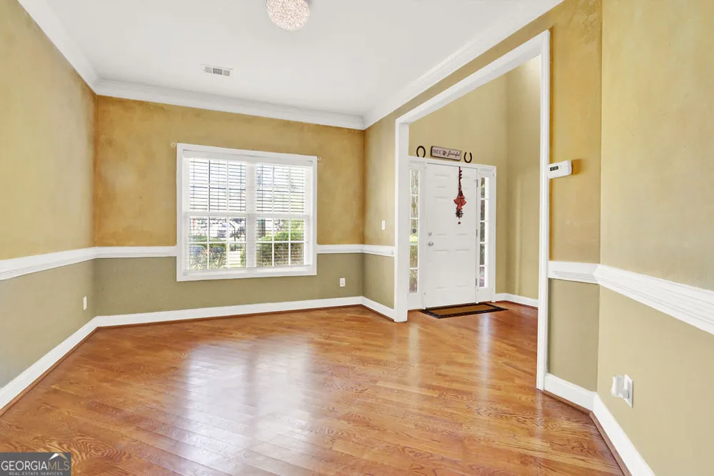 1955 Fairway Close TER Lawrenceville, GA 30043