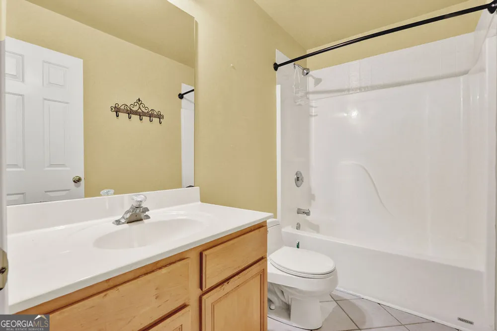 1955 Fairway Close TER Lawrenceville, GA 30043
