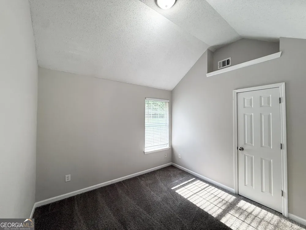 4691 Derby LOOP Fairburn, GA 30213