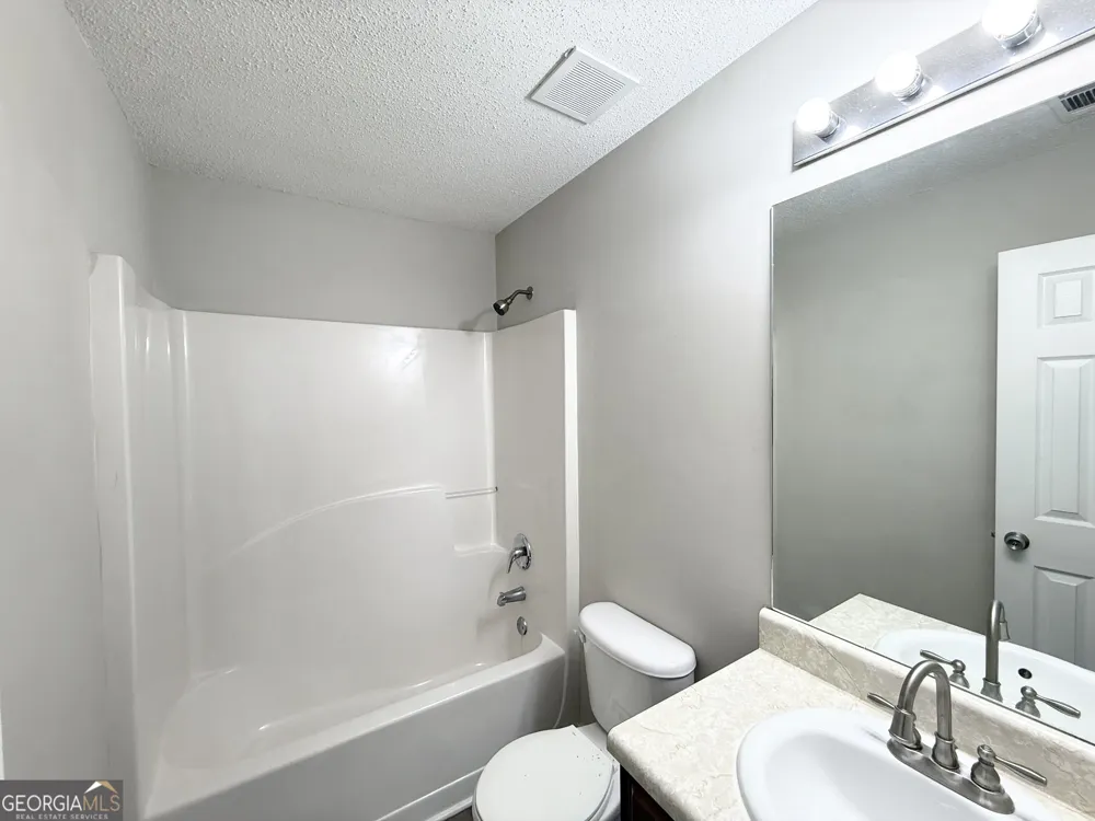 4691 Derby LOOP Fairburn, GA 30213