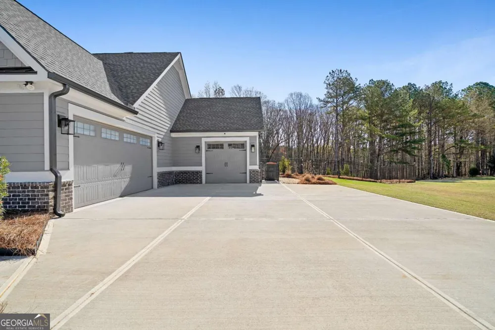 2128 Stonegate WAY Monroe, GA 30656