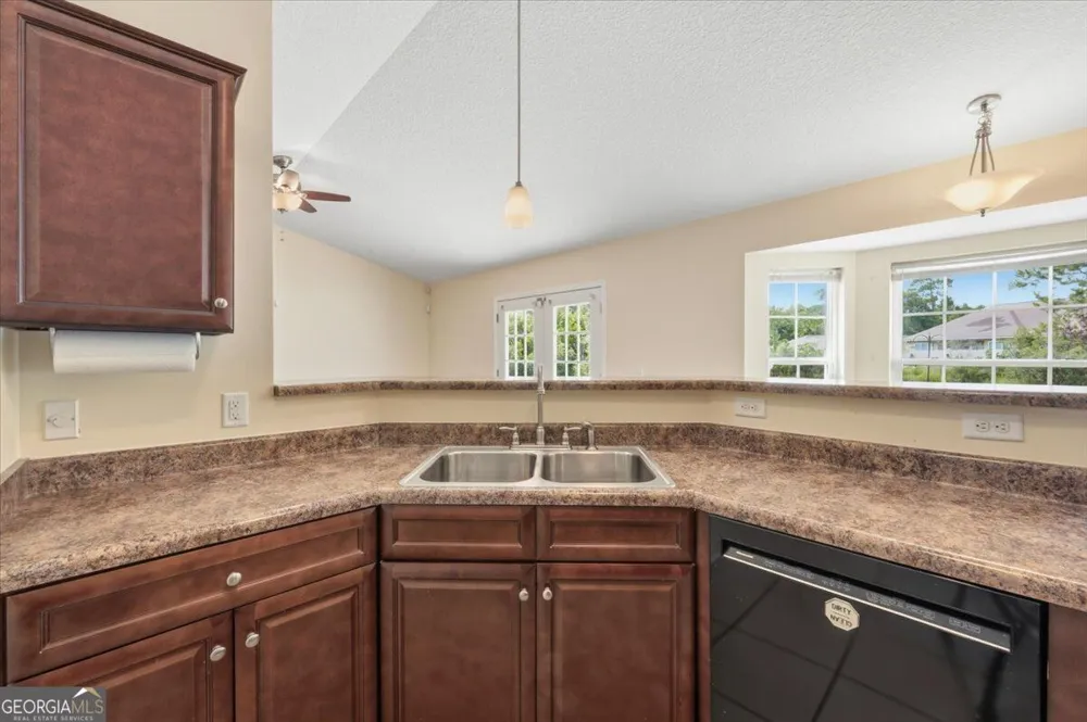 177 Winstead DR Brunswick, GA 31525