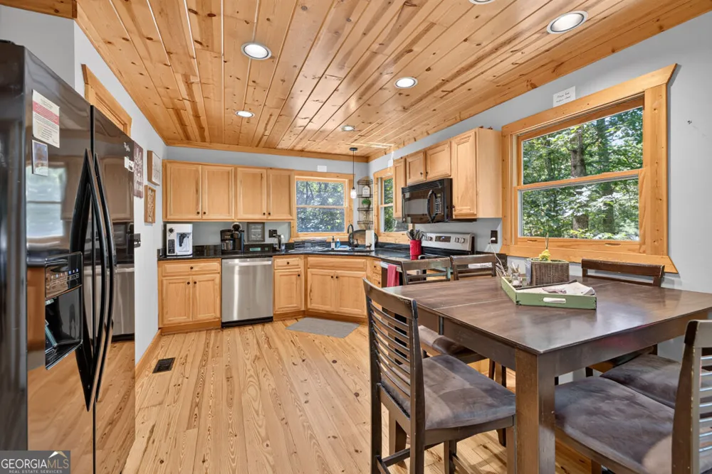 10 Esker CT Ellijay, GA 30540