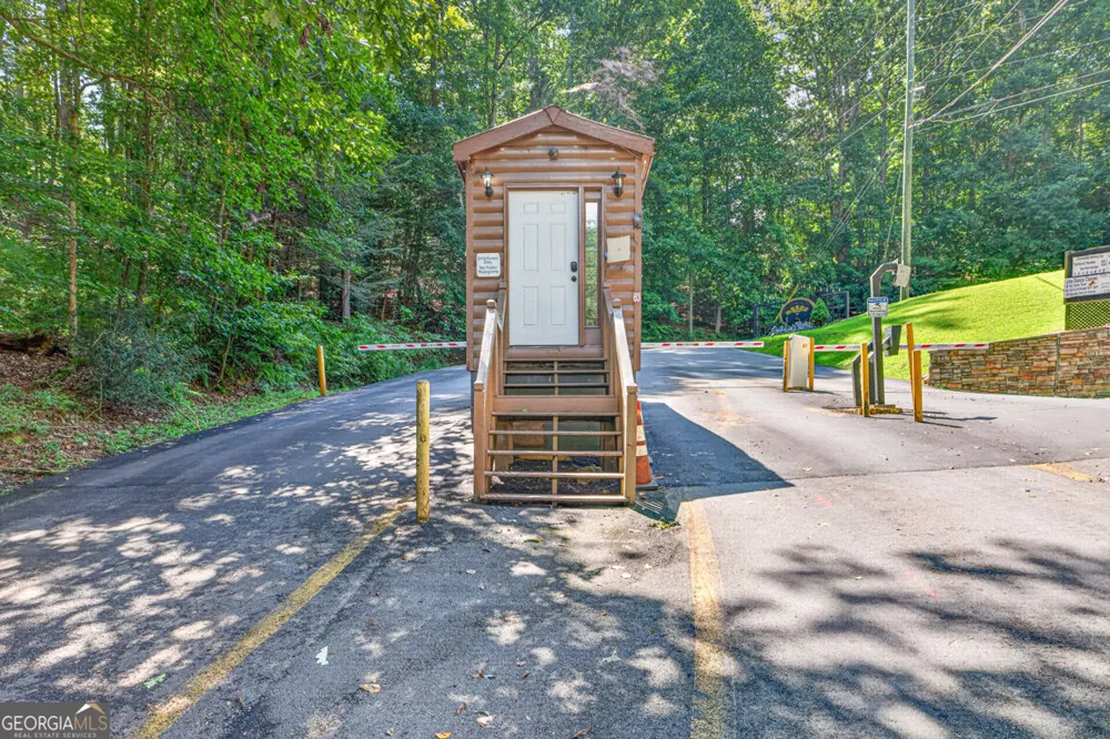 10 Esker CT Ellijay, GA 30540