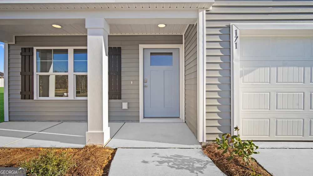152 Timber RD Statesboro, GA 30458