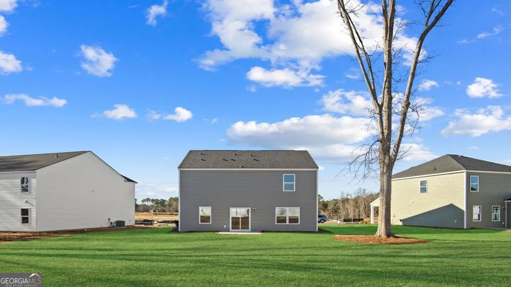 152 Timber RD Statesboro, GA 30458