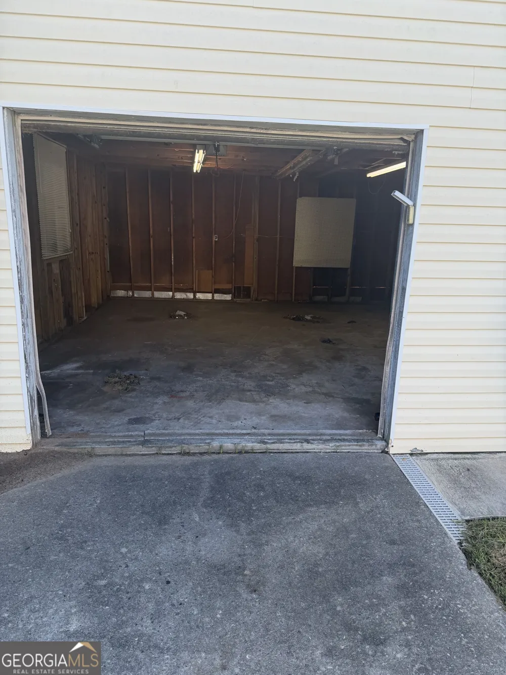 120 Meadowdale DR Warner Robins, GA 31088