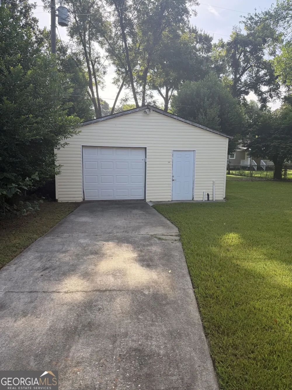 120 Meadowdale DR Warner Robins, GA 31088
