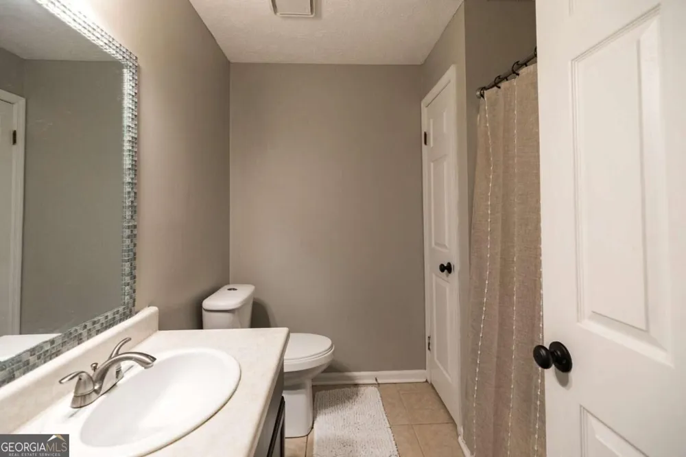 100 Downing WAY Athens, GA 30606