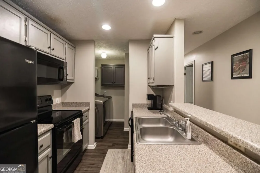 100 Downing WAY Athens, GA 30606