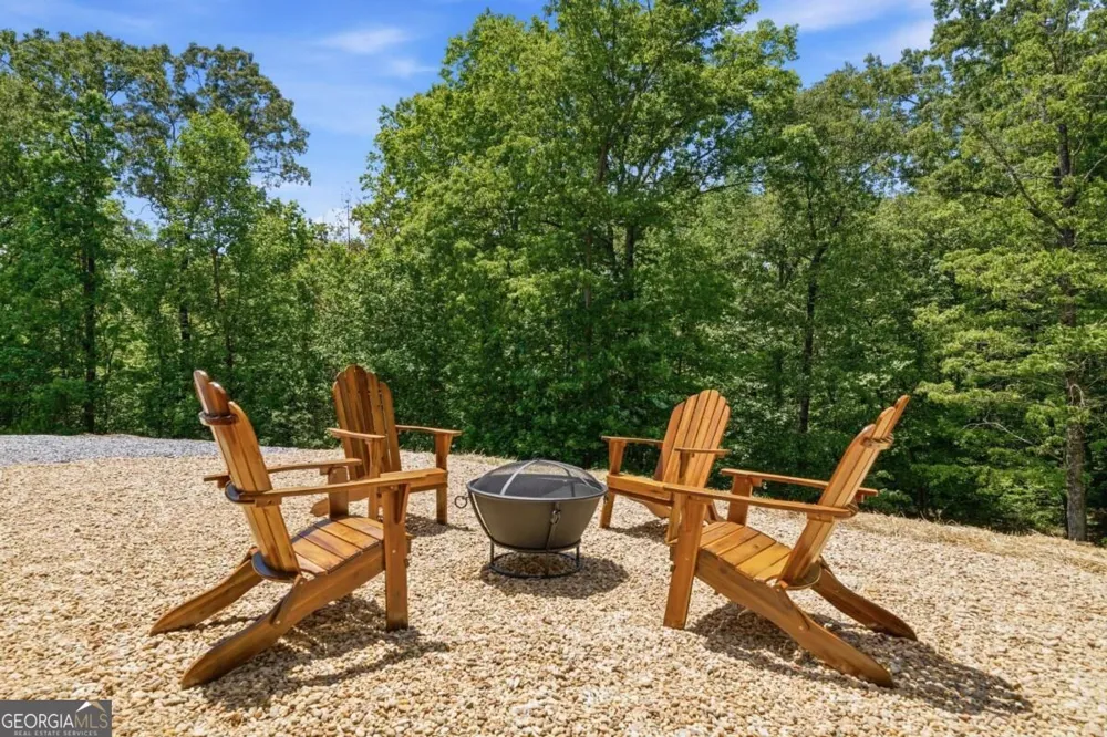 4725 Boardtown RD Ellijay, GA 30540