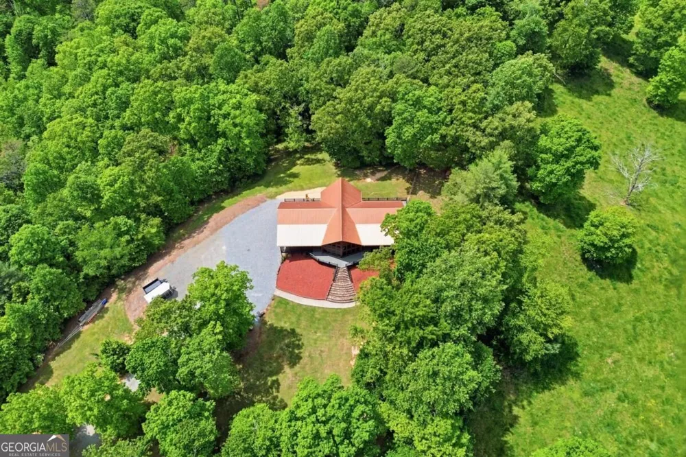 4725 Boardtown RD Ellijay, GA 30540