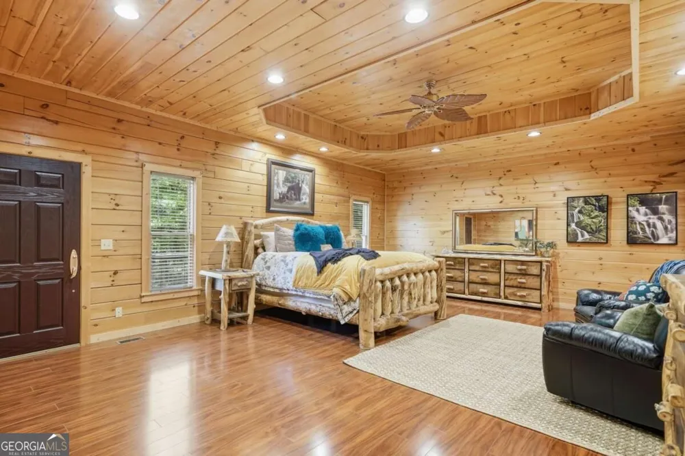 4725 Boardtown RD Ellijay, GA 30540