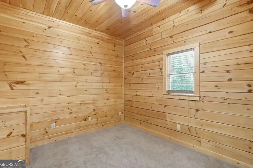 4725 Boardtown RD Ellijay, GA 30540