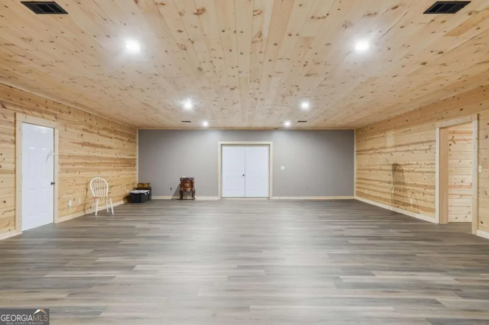 4725 Boardtown RD Ellijay, GA 30540