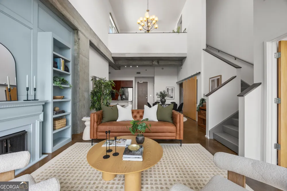 130 Arizona AVE NE Atlanta, GA 30307