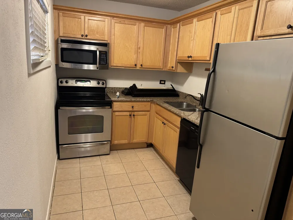 250 Little ST Athens, GA 30605