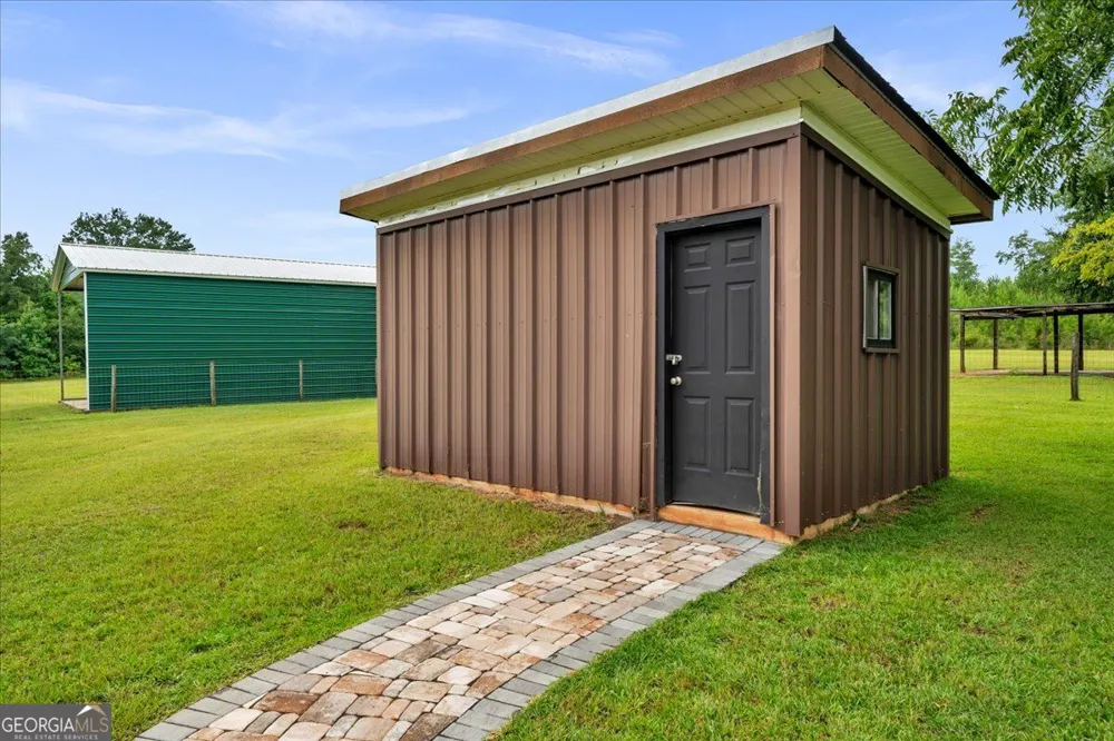 2685 US Highway 441 S Irwinton, GA 31042
