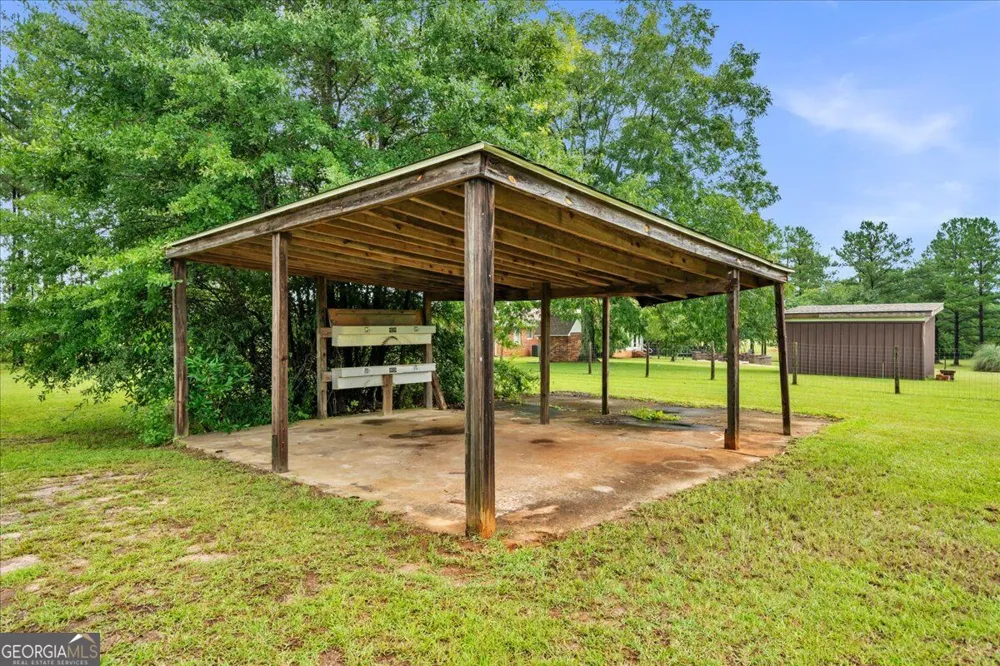 2685 US Highway 441 S Irwinton, GA 31042