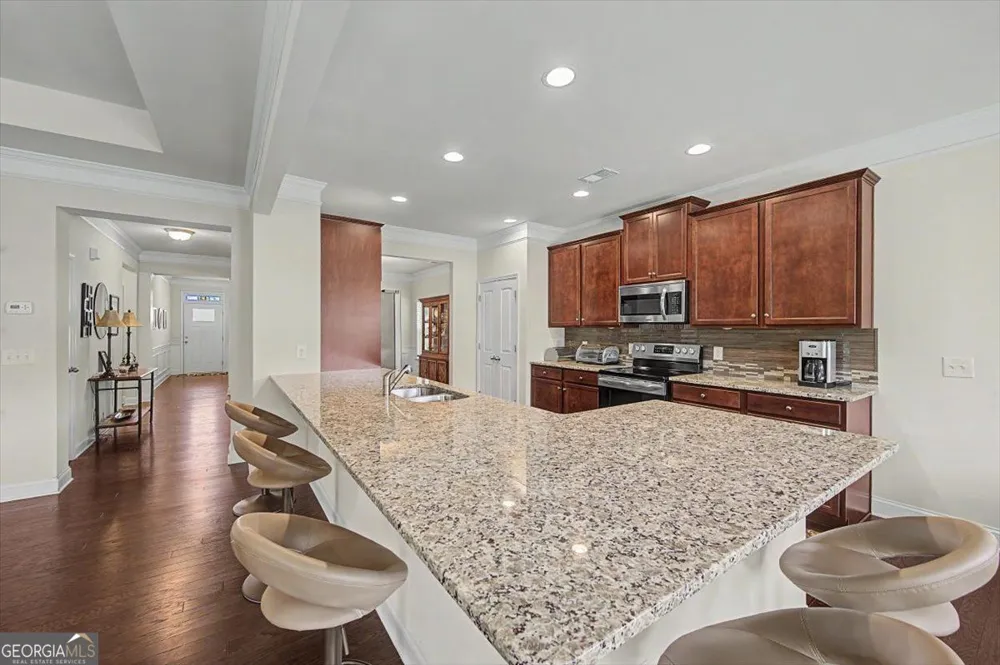 43 Stateley Oaks DR SE Cartersville, GA 30120