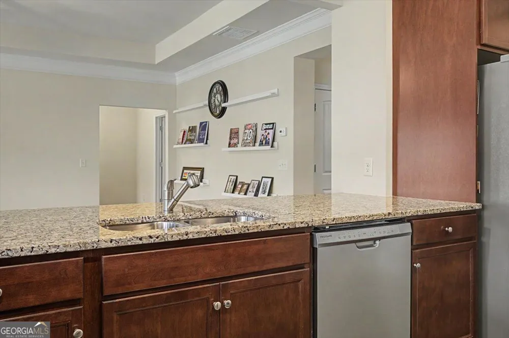 43 Stateley Oaks DR SE Cartersville, GA 30120