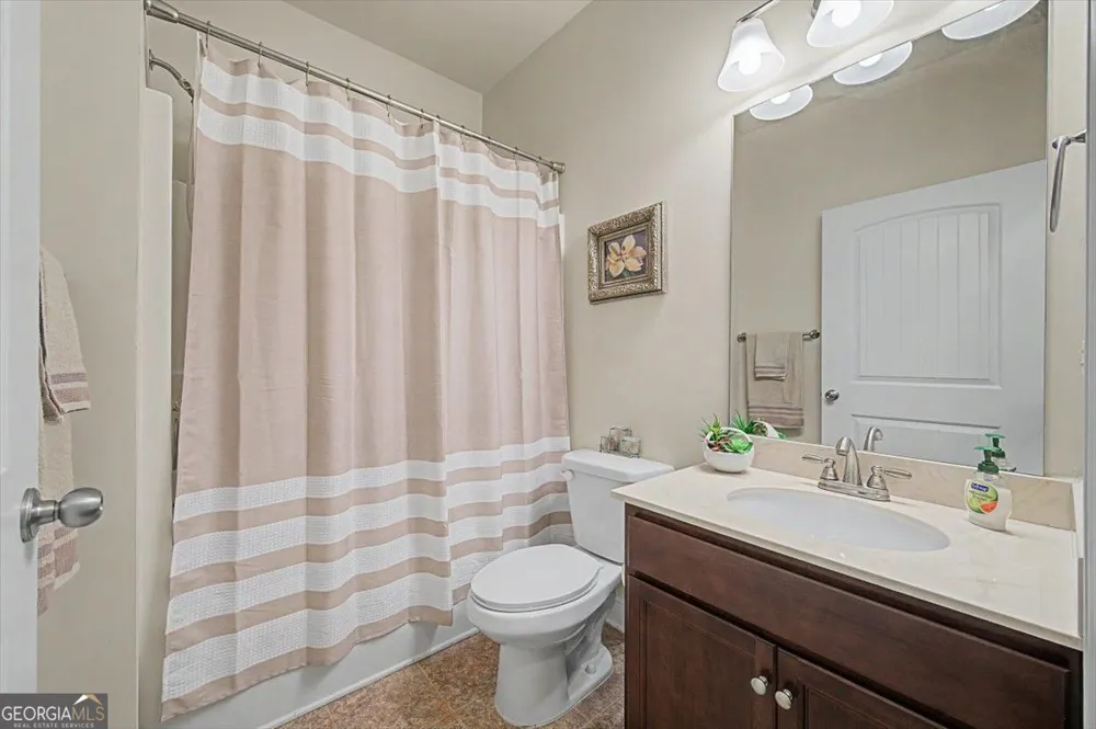 43 Stateley Oaks DR SE Cartersville, GA 30120