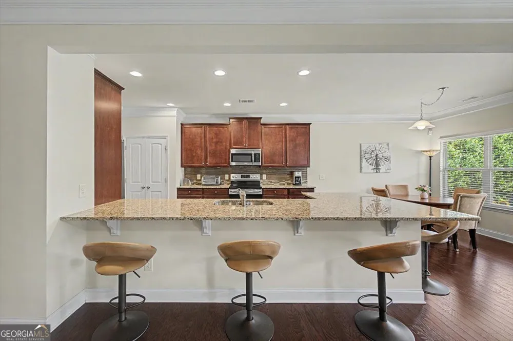 43 Stateley Oaks DR SE Cartersville, GA 30120