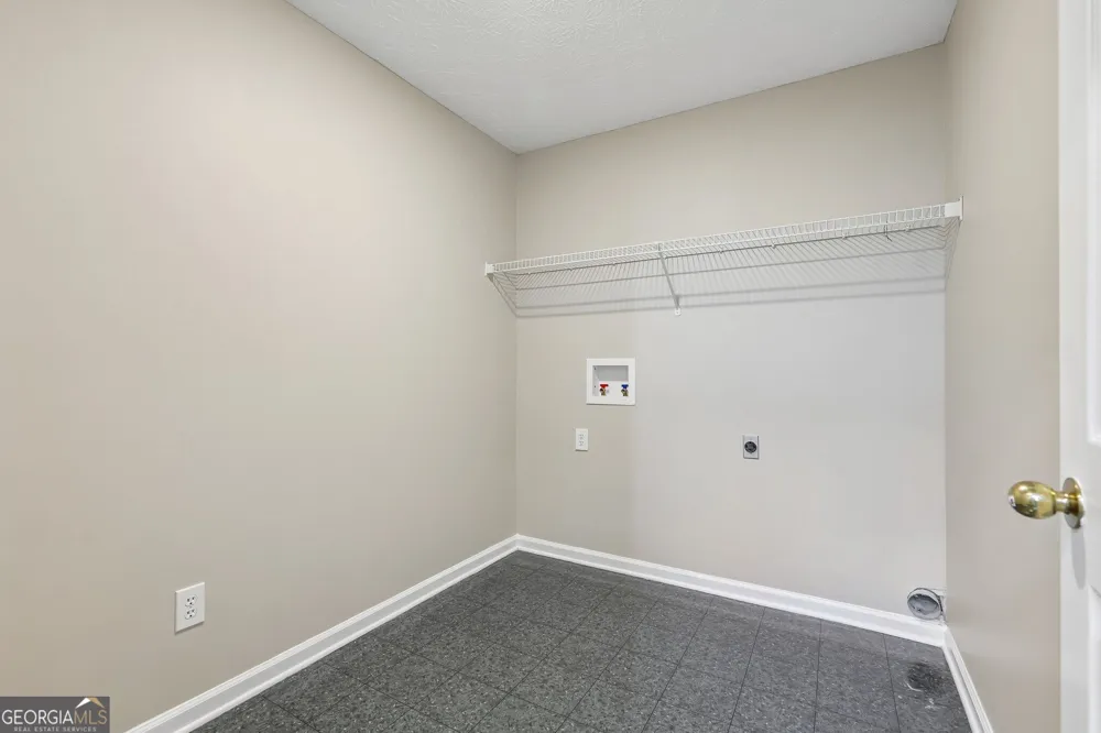 3921 Pine Gorge CT Dacula, GA 30019