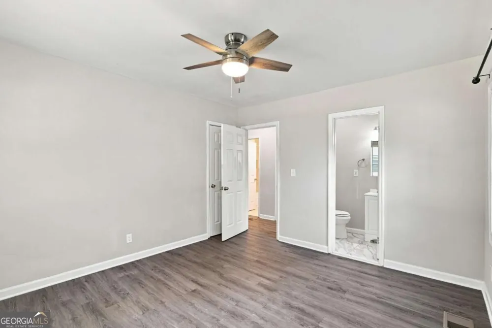 1357 Lorenzo DR SW Atlanta, GA 30310